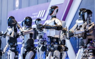 上海首次披露工业服务业三年行动方案，聚焦大模型、人形机器人和低空飞行器